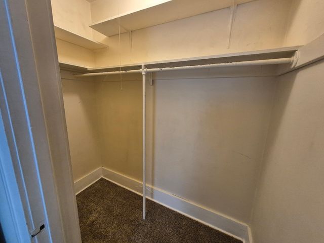 3208 Grove Avenue 2, Berwyn, IL 60402