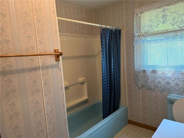 33486 7 Highway, Edwards, MO 65326
