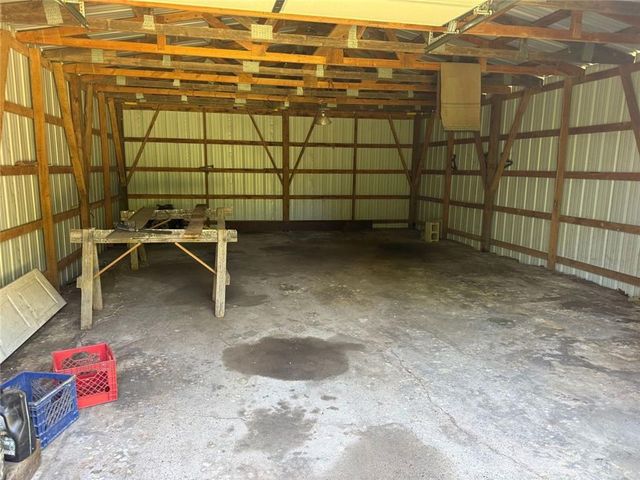 33486 7 Highway, Edwards, MO 65326