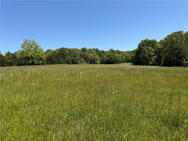 33486 7 Highway, Edwards, MO 65326