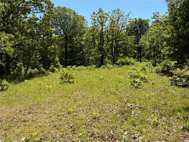 33486 7 Highway, Edwards, MO 65326