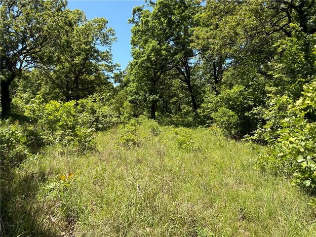 33486 7 Highway, Edwards, MO 65326