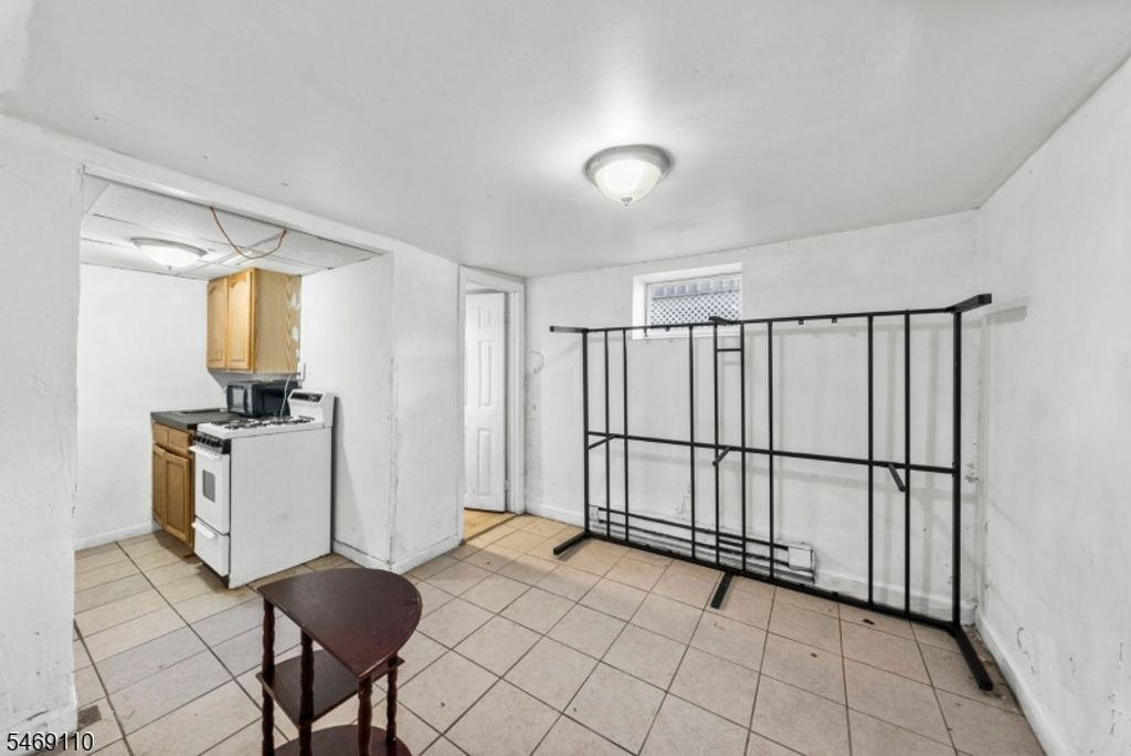 524 Mulberry St, Newark City, NJ 07114 — photo 4