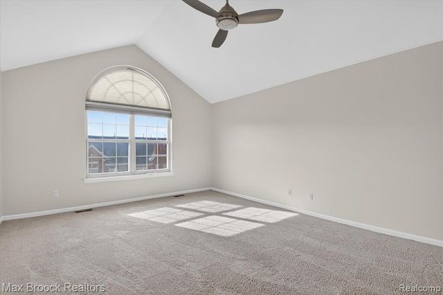 3255 Camden Drive, Troy, MI 48084