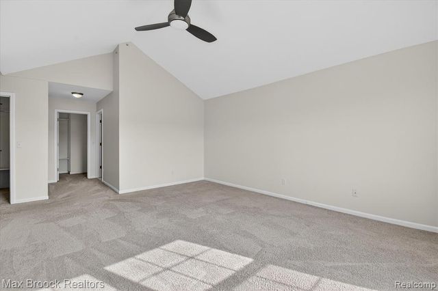 3255 Camden Drive, Troy, MI 48084