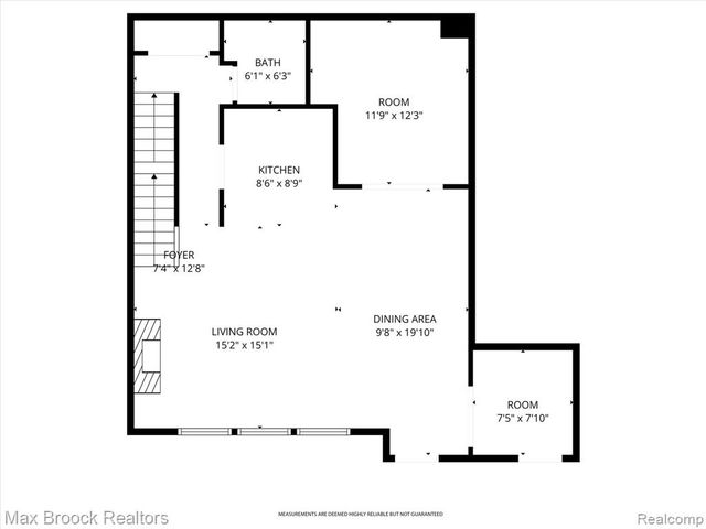 3255 Camden Drive, Troy, MI 48084