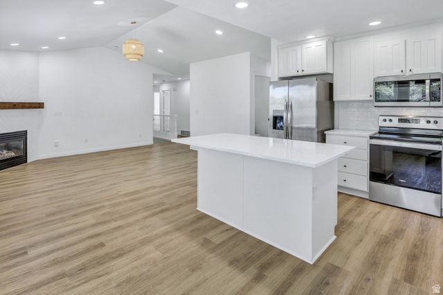 2104 W 2200 S, Syracuse, UT 84075