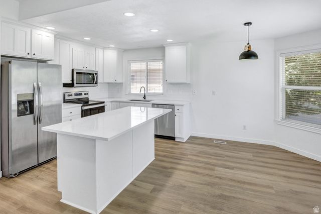 2104 W 2200 S, Syracuse, UT 84075