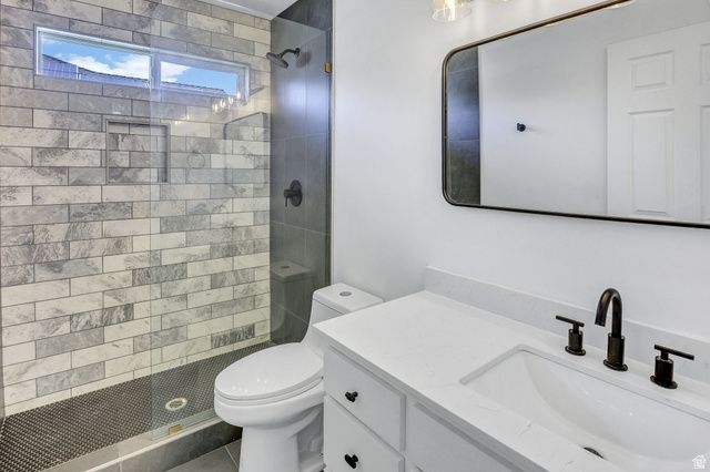 2104 W 2200 S, Syracuse, UT 84075