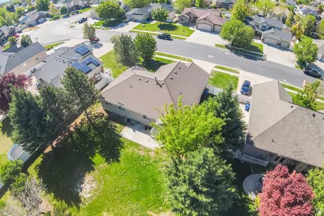2104 W 2200 S, Syracuse, UT 84075