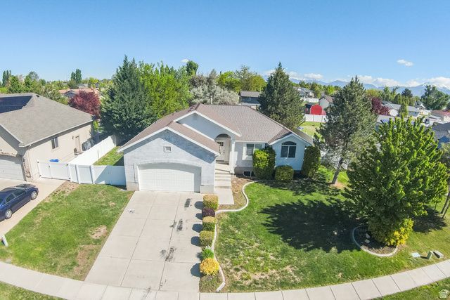 2104 W 2200 S, Syracuse, UT 84075