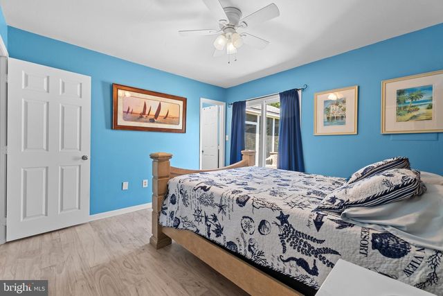 27 SEABROOK RD, Ocean View, DE 19970