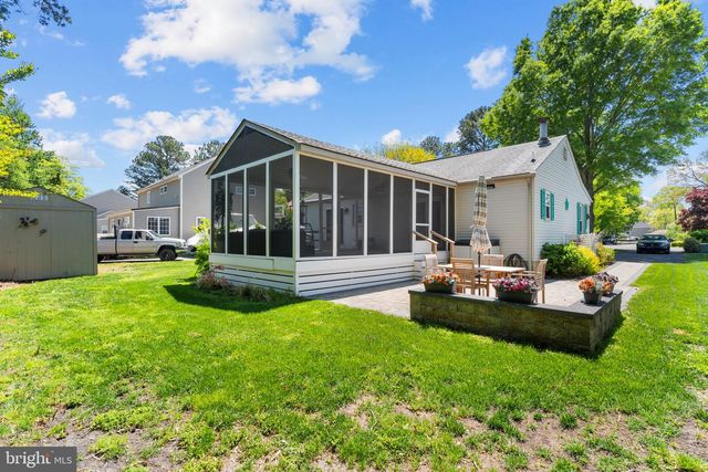 27 SEABROOK RD, Ocean View, DE 19970