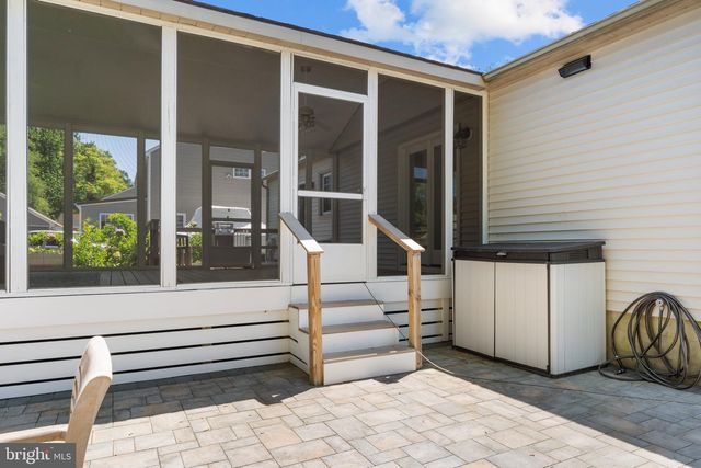 27 SEABROOK RD, Ocean View, DE 19970