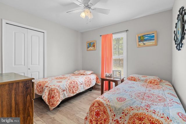 27 SEABROOK RD, Ocean View, DE 19970