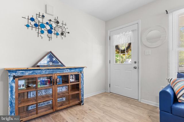 27 SEABROOK RD, Ocean View, DE 19970