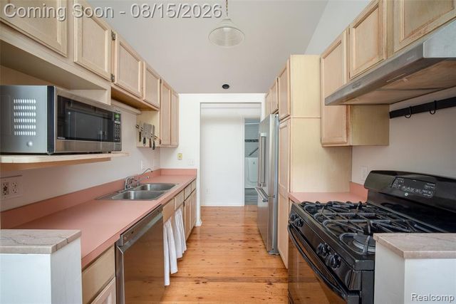 512 Rice Avenue, Ypsilanti, MI 48197