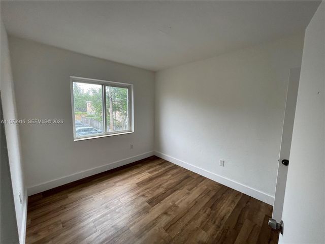 209 NW 84rd St 209, Miami, FL 33150