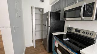 209 NW 84rd St 209, Miami, FL 33150