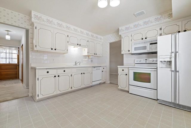 3430 Spruce STREET, Racine, WI 53403