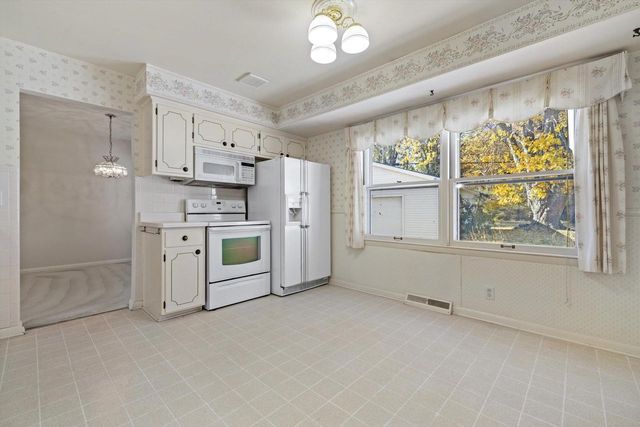 3430 Spruce STREET, Racine, WI 53403