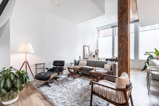 813 Broadway Street, Cincinnati, OH 45202