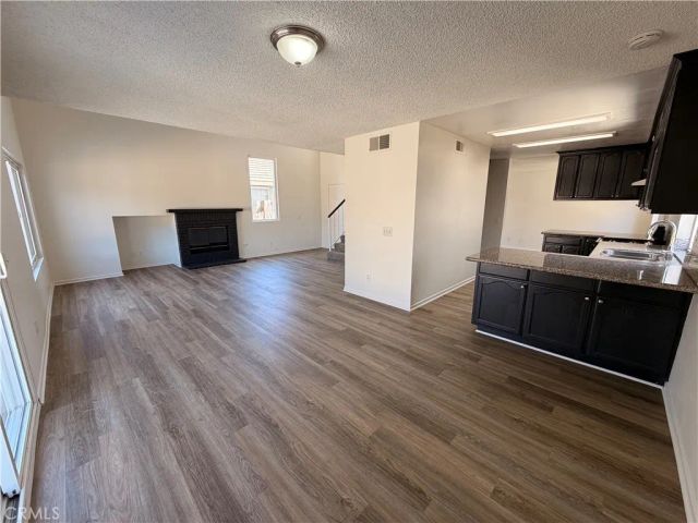 506 El Mirador, Perris, CA 92571