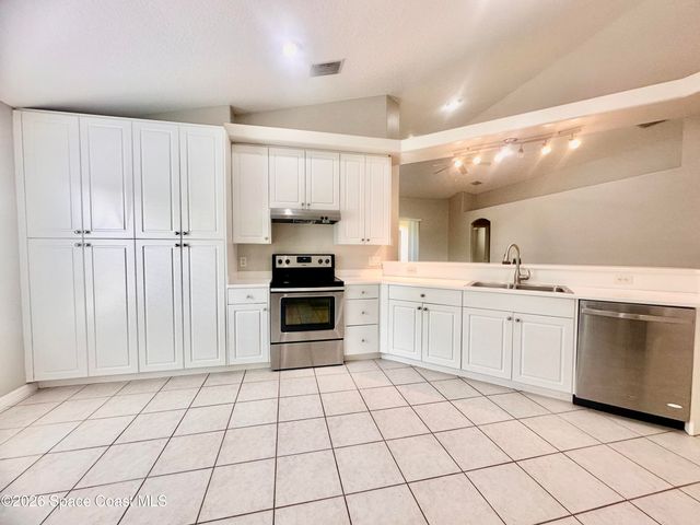 2817 Mondavi Drive, Rockledge, FL 32955