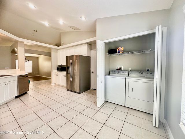 2817 Mondavi Drive, Rockledge, FL 32955