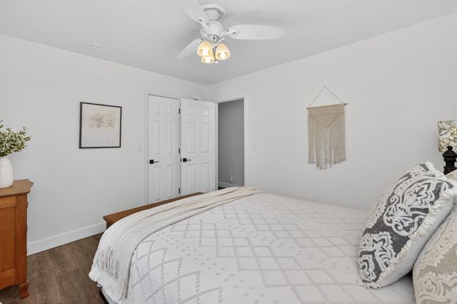 9198 N Fowler Avenue, Clovis, CA 93619