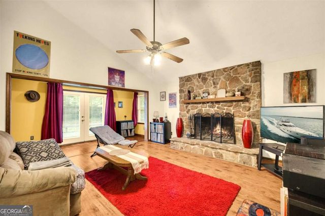 151 Winterberry Lane, Athens, GA 30606