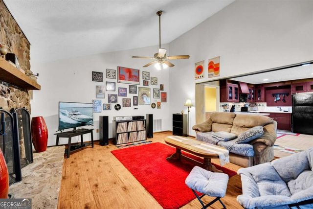 151 Winterberry Lane, Athens, GA 30606