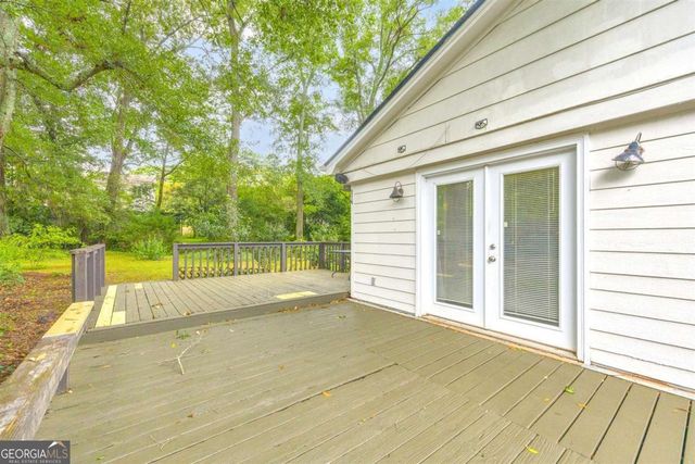 151 Winterberry Lane, Athens, GA 30606