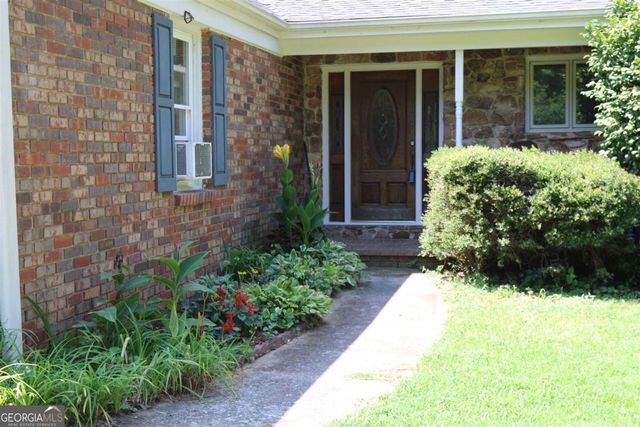 151 Winterberry Lane, Athens, GA 30606