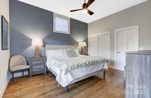 40 River Run, Asheville, NC 28804