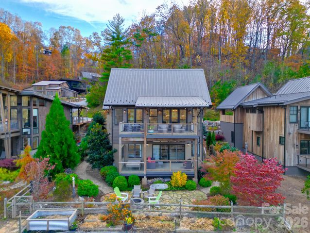 40 River Run, Asheville, NC 28804