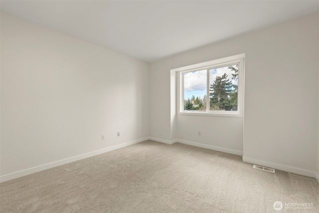 765 Vashon Avenue NE, Renton, WA 98059