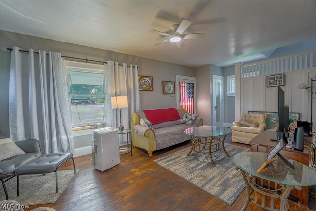1215 Bellflower Avenue SW, Canton, OH 44710