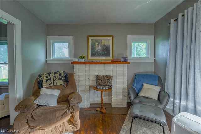 1215 Bellflower Avenue SW, Canton, OH 44710