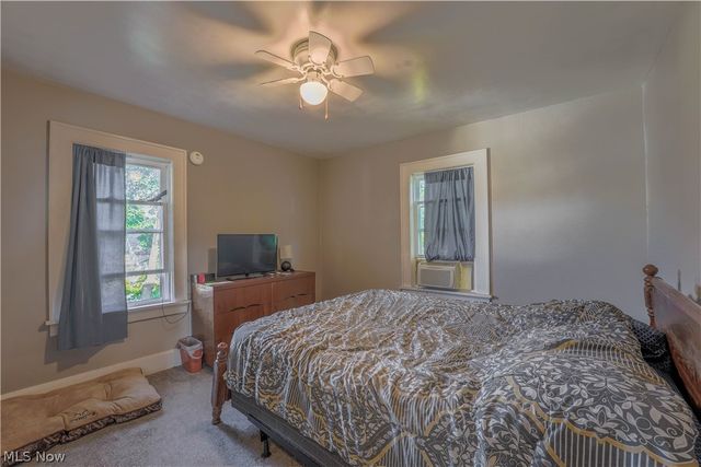1215 Bellflower Avenue SW, Canton, OH 44710