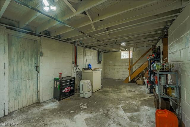 1215 Bellflower Avenue SW, Canton, OH 44710