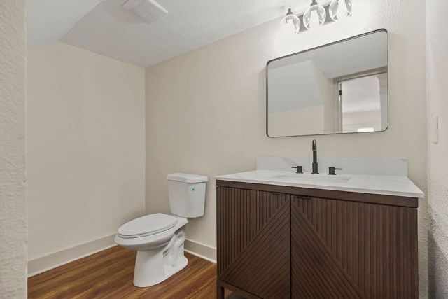 3312 Holmes Street, Kansas City, MO 64109