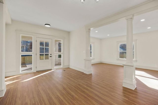 3312 Holmes Street, Kansas City, MO 64109