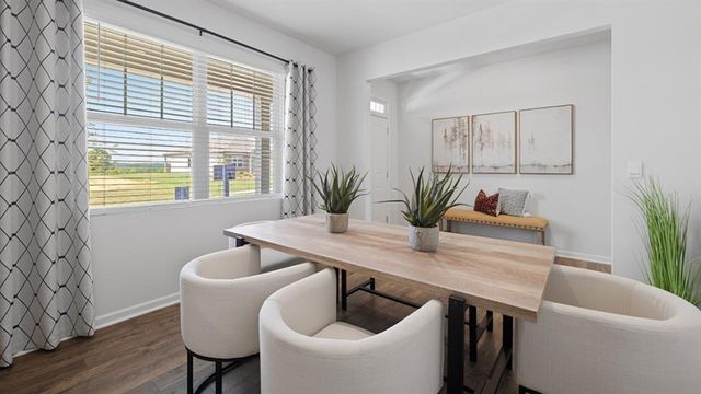 8198 Elkhorn Court, Fairburn, GA 30213