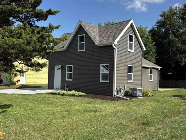 2032 Portland Avenue, Beloit, WI 53511