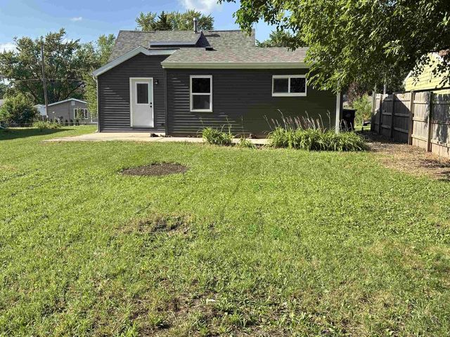 2032 Portland Avenue, Beloit, WI 53511