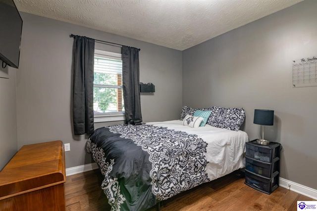 621 College Street Road, Elizabethtown, KY 42701