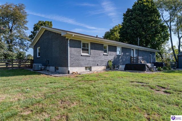 621 College Street Road, Elizabethtown, KY 42701