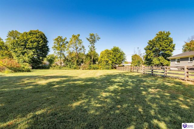 621 College Street Road, Elizabethtown, KY 42701