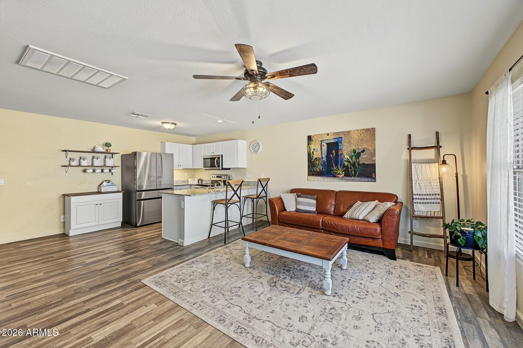 241 W TAYLOR Avenue, Coolidge, AZ 85128 — photo 3
